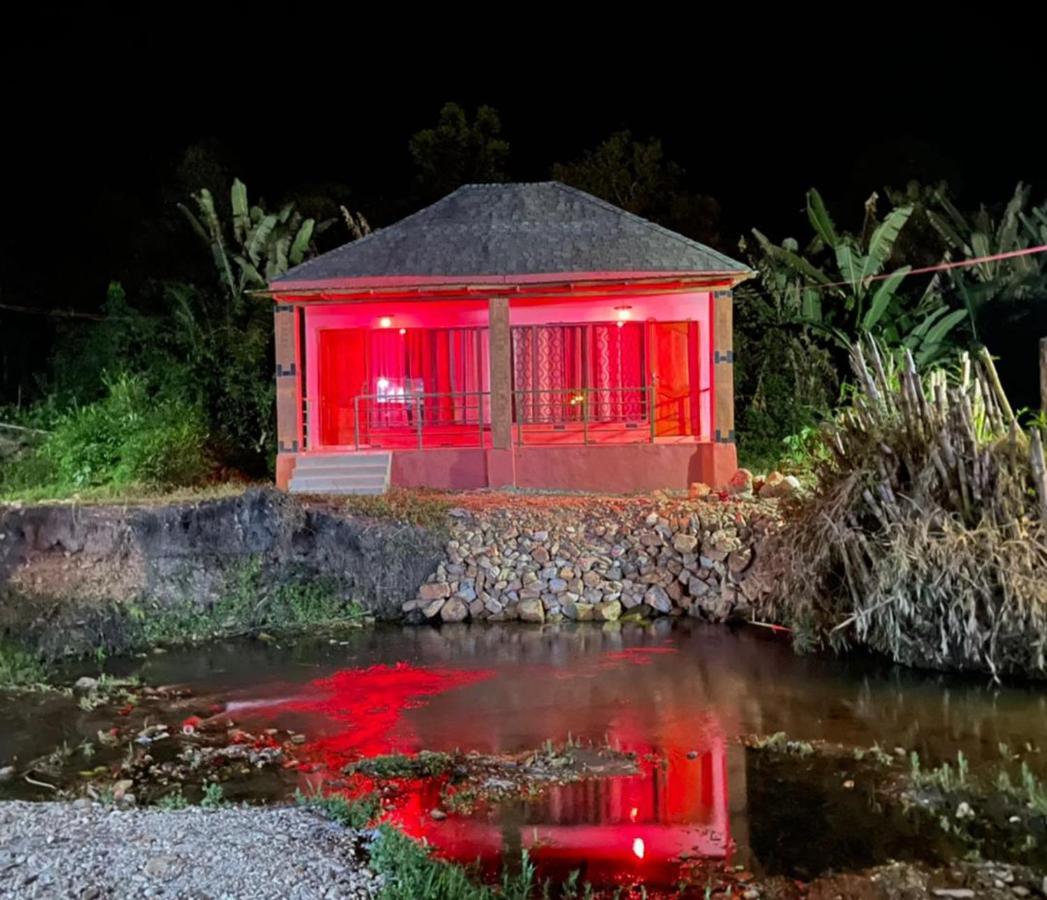 Bamboo River Resorts Wli Afegame ภายนอก รูปภาพ