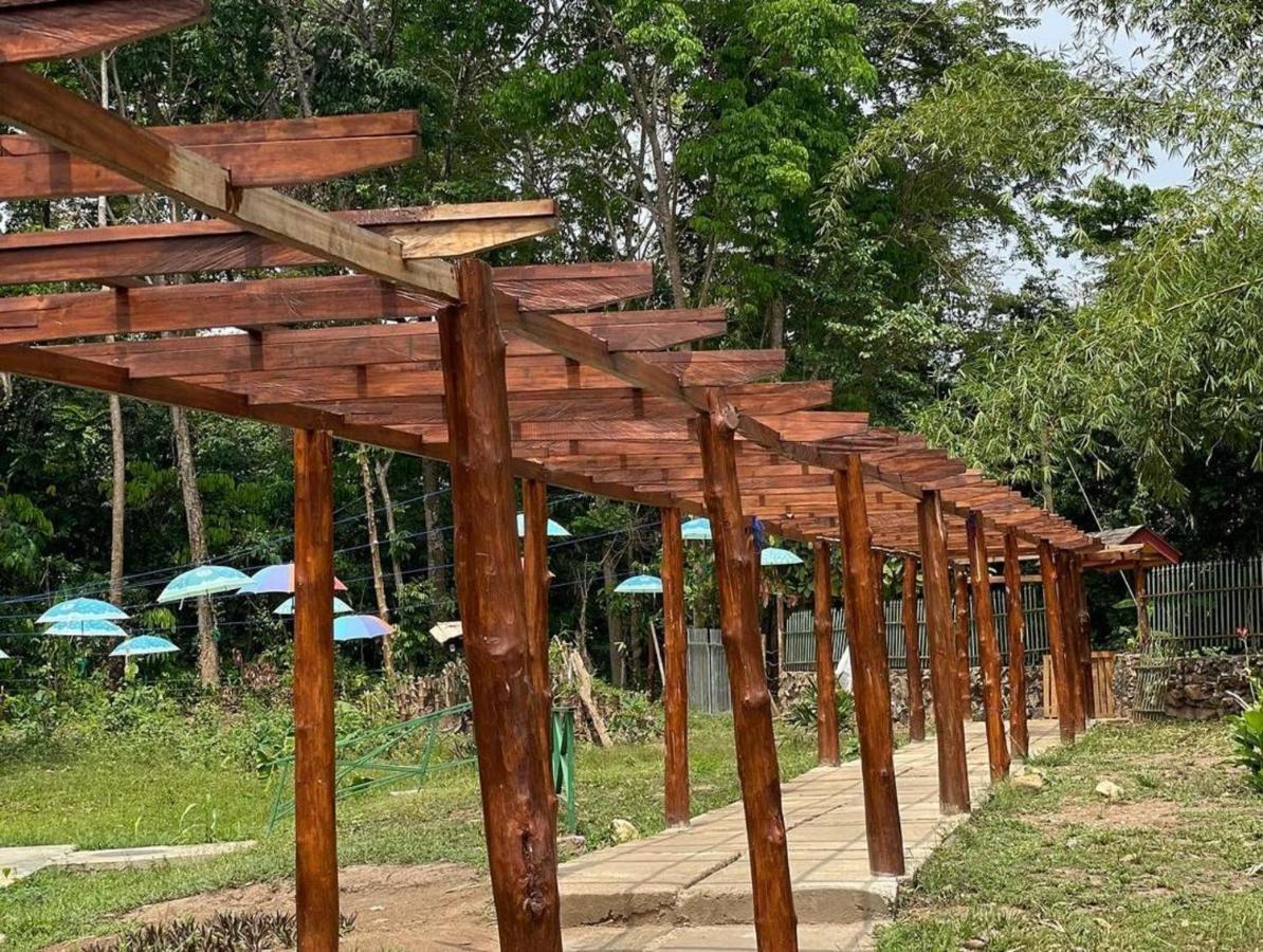 Bamboo River Resorts Wli Afegame ภายนอก รูปภาพ